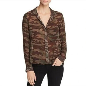 Bella Dahl Green Camo Camouflage Hipster Button Front Shirt Women's Size Medium